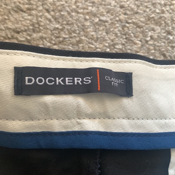 Dockers Black Mens Khaki Pants - 33 x 32 - Picture 5 of 7